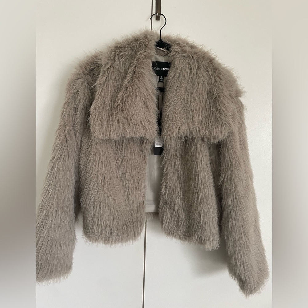 Faux fur grey jacket NWT size small